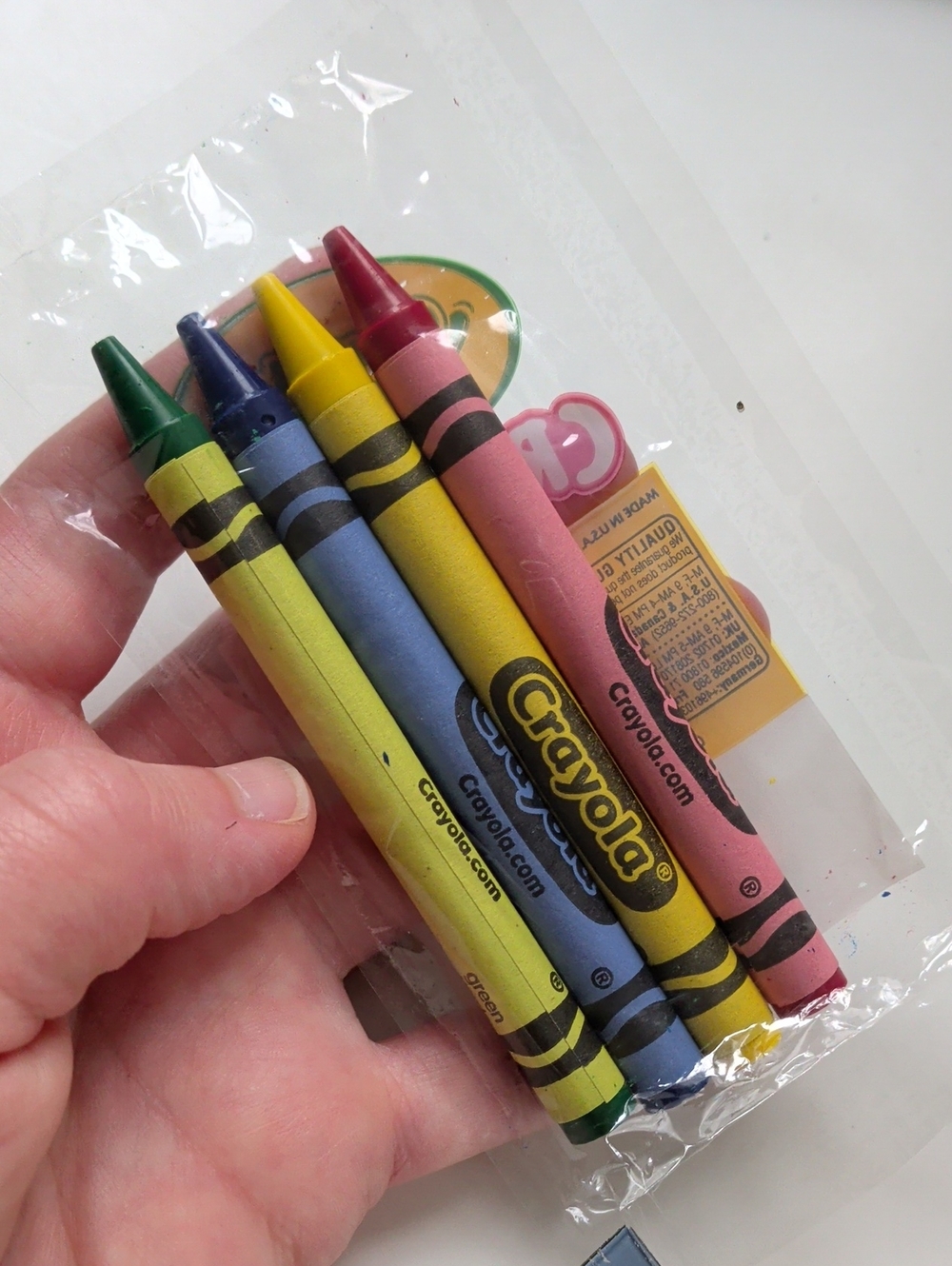 🗝️FREE Crayola Crayons